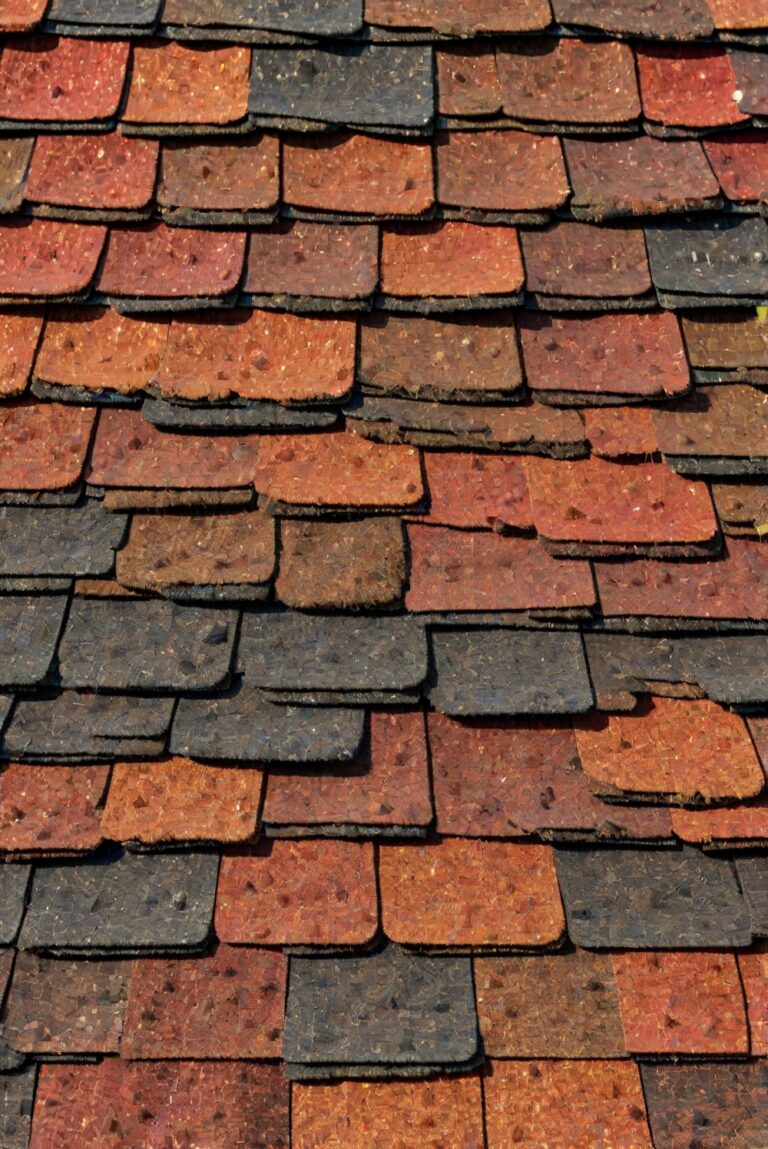 Roofing shingle colors: Which one suits your home best?